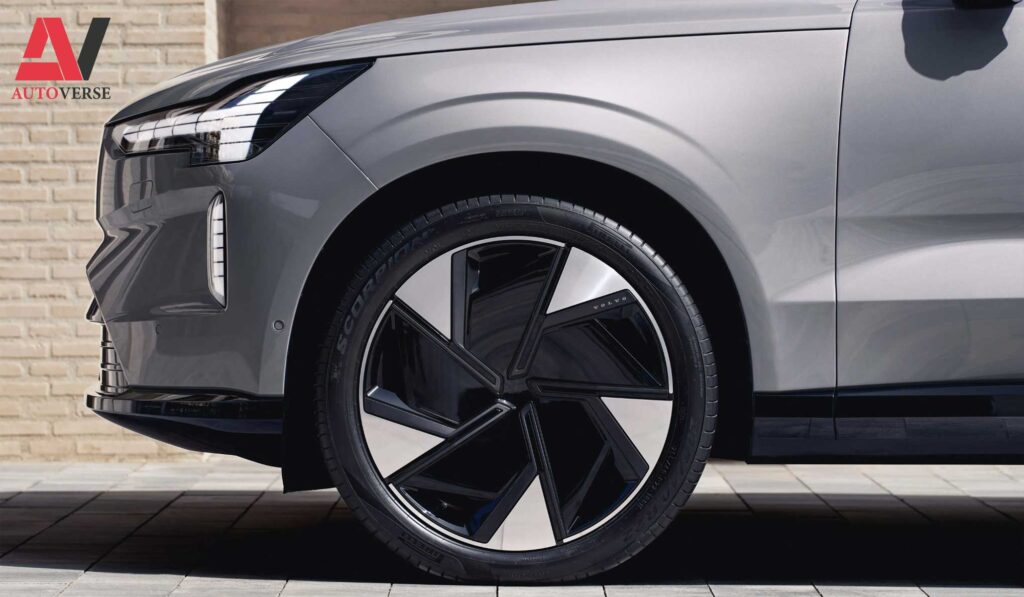 Volvo EX90